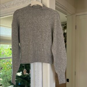 & Other Stories Soft Gray Knit sz XS